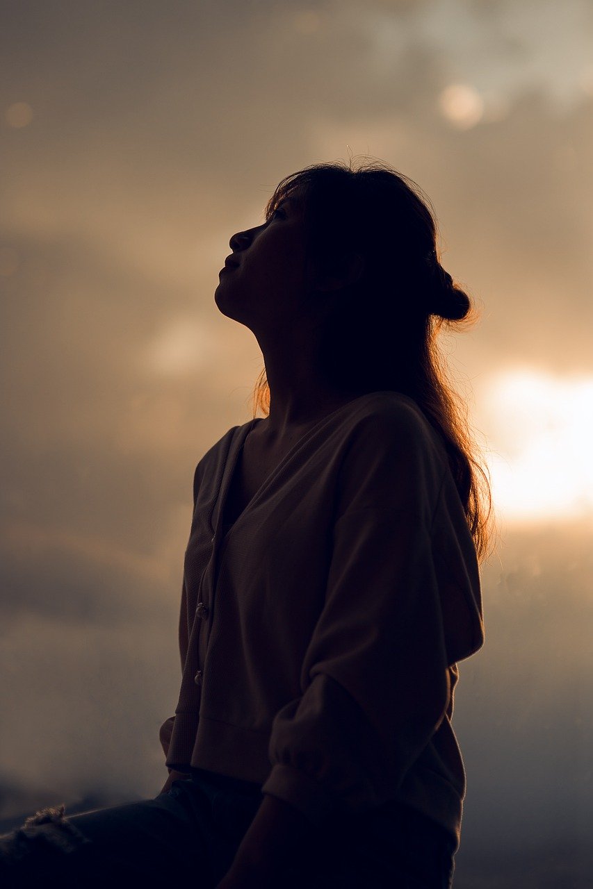 girl, lonely, sad girl, sunset, sad, loneliness, sadness, woman, female, young woman, nature, lady, dusk, portrait